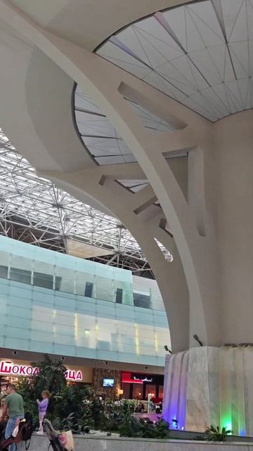 НЕ ХУЖЕ, чем в СИНГАПУРЕ?ВОДОПАД во #Внуково, #Москва #Россия #шаги #travel #shorts #moscow #russia