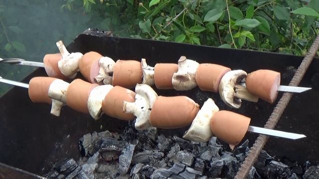 Сардельки на мангале mukbang, еда, dona, мукбанг, asmr, 먹방, асмр, 도나, дона, асмр еда, рецепты, рецеп