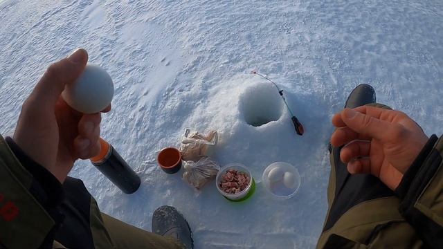 Рыбалка на 8 марта!!! Ловим отличных окуней. Весенняя ры