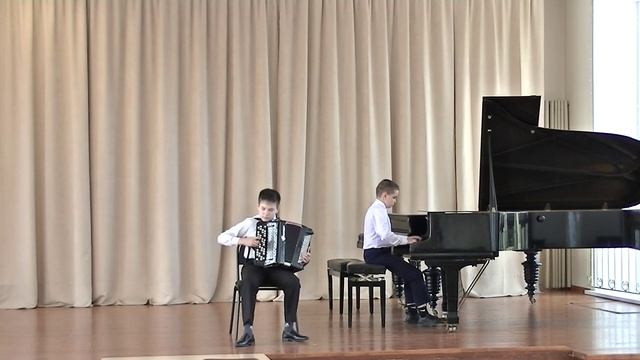 Кокорев Иван (баян) и Артюшкин Михаил (фортепиано)