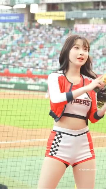 Красивые моменты айдолов K-pop - Серия 521