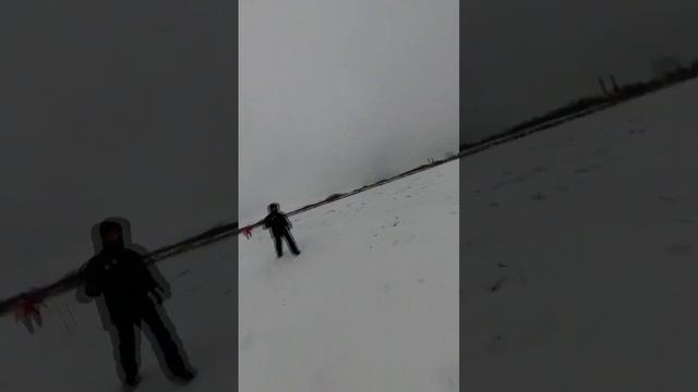 Пешком по замерезшей реке #архангельск #маймакса