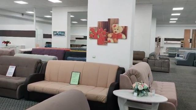 Аренда. Продажа. Помещения для бизнеса. ТЦ Меркурий 2 этаж Ханты-Мансийск, Энгельса,48