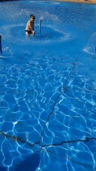 Дети купаются Arnheim #Natherland