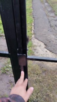засов на калитку