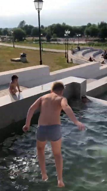 Купальник в формате фонтана в Коломне