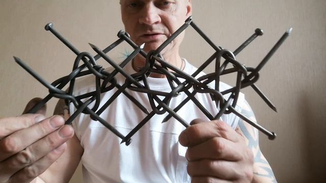 Была фигура из гвоздей 12 гвоздей, стала из 18, гвозди 200. 6