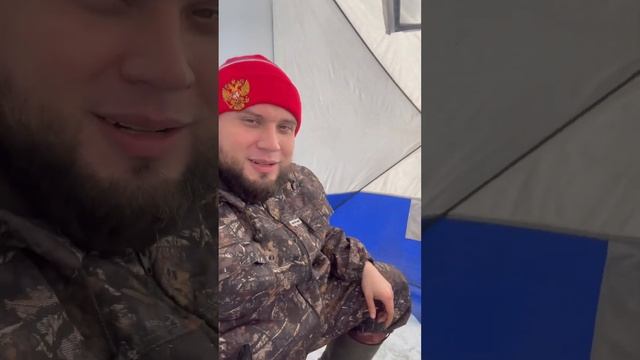 Зимняя рыбалка на судака #fishing #судак #рыбалка