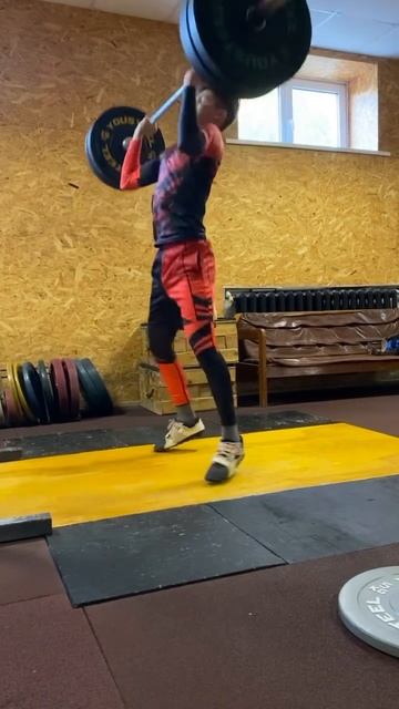 #тяжелаяатлетика #weightlifting #штанга #crossfit #толчок #рывок #s