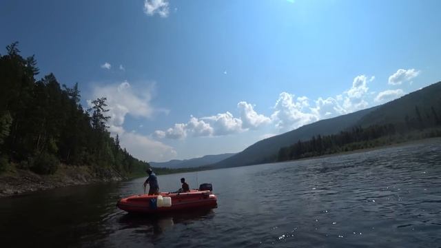Якутия ТАЕЖНАЯ ИЗБА на реке. Ночуем в ЗИМОВЬЕ, топим БАНЮ.