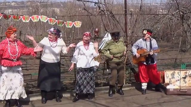 1.Прикольные поздравления одноклассникам. Фильм 10. Приготовьтесь, Фрау-Мадам! Смотрите все фильмы
