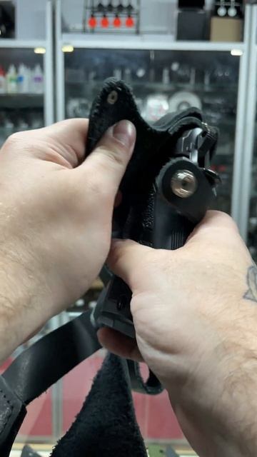 Кобура оперативная Beretta 84 натуральная кожа с клипсой