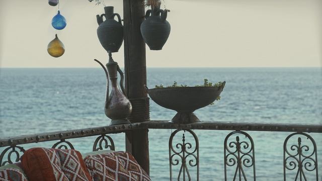 5974196-uhd_3840_2160_25fps