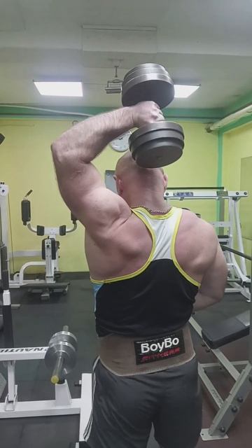 ДОБИВАЕМ ТРИЦЕПС С ЛЕГКИМ ВЕСОМ  ГАНТЕЛЬ 20КГ🔥Аллегро