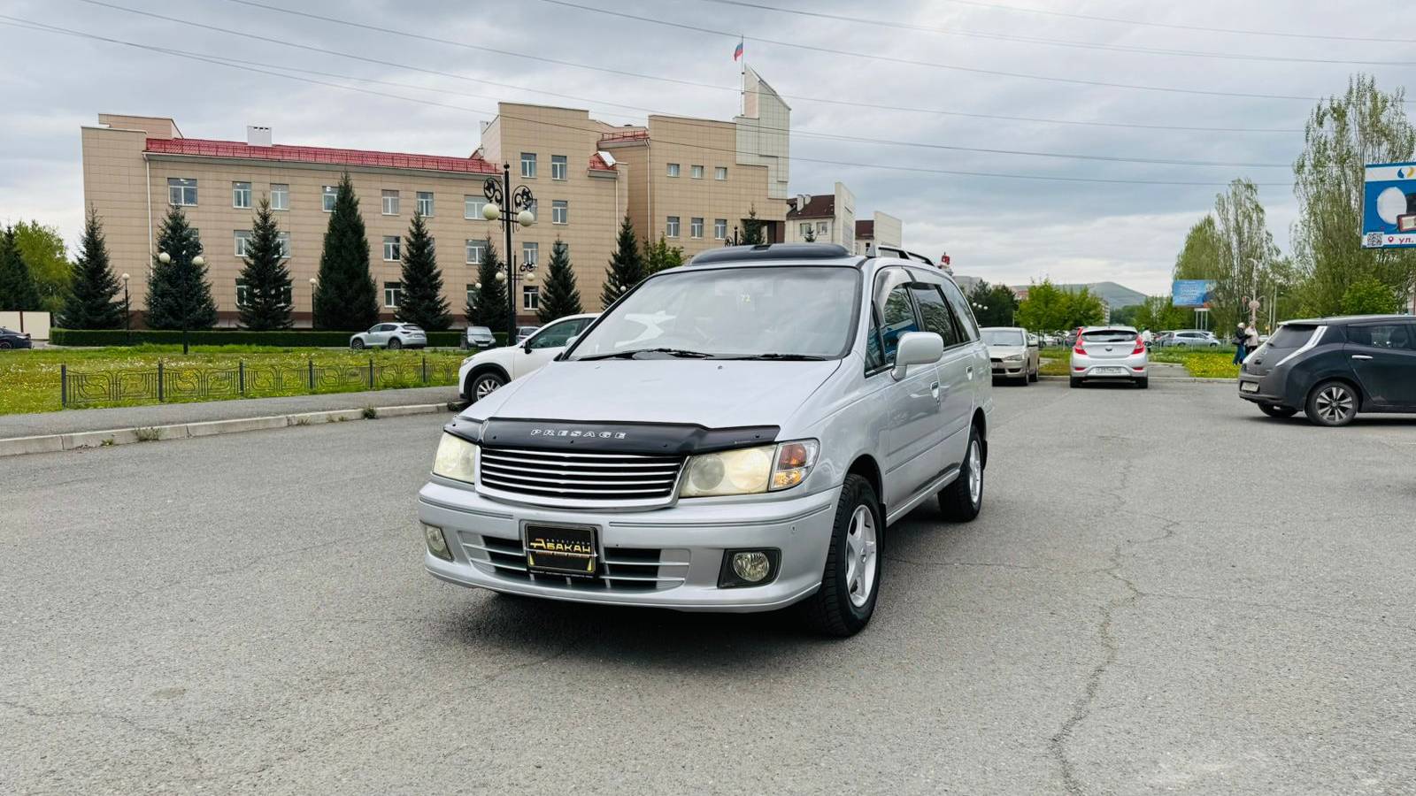 Nissan Presage, 1998 год