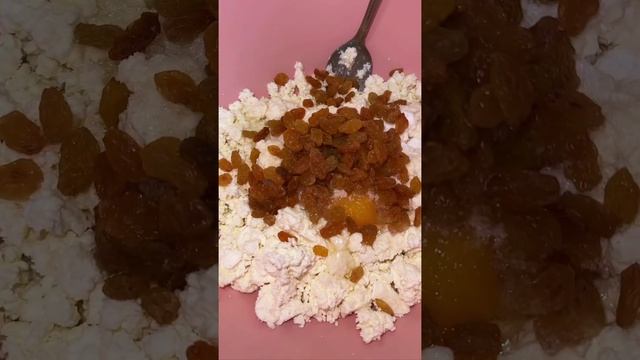 Рецепт сырников из нашего творога