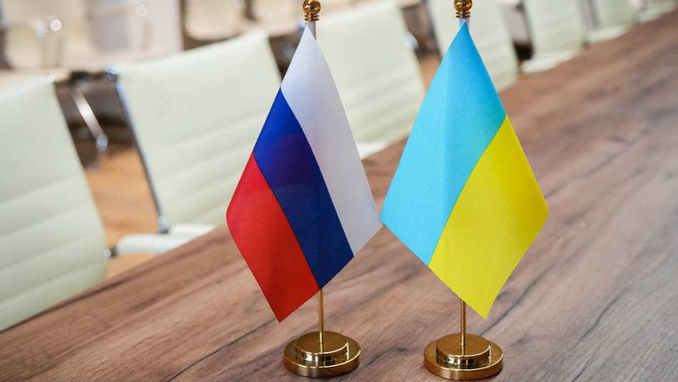 Песков: российская делегация будет ждать украинскую сторону в Стамбуле 15 мая