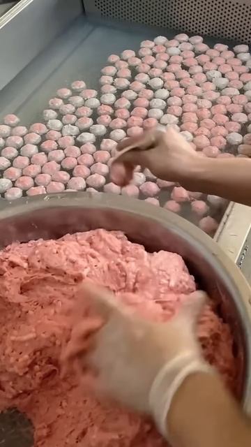 The process of making meatballs manually #shorts