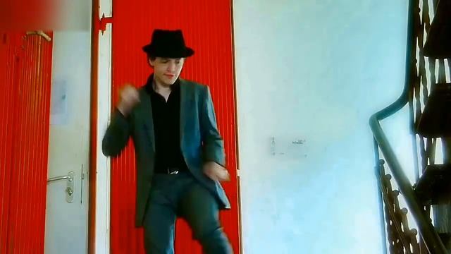 Если ты такая гордая!-танцуют все!!