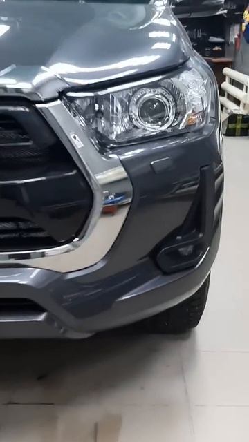 Toyota Hilux Установка линз Aozoom Q1  #Тюмень #shorts