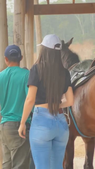 #cavalos #memesvideo #shortsyoutube #cavalo #memesvaqueiros #humor #piadadasemana #shortsyoutube