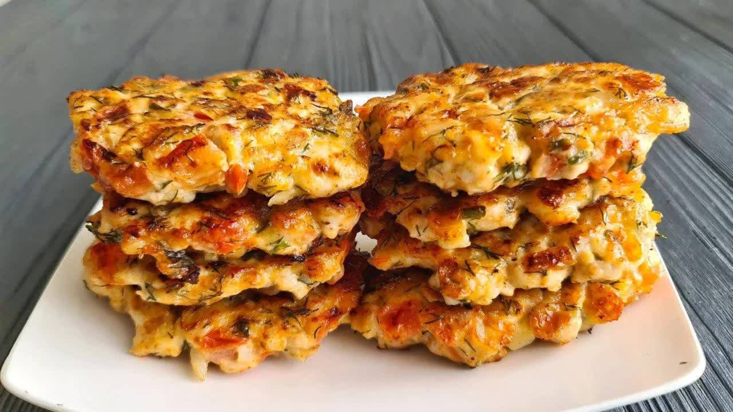 Гора котлет за копейки — Сочные и пышные рубленные котлеты по секрету! Готовим быстро и вкусно