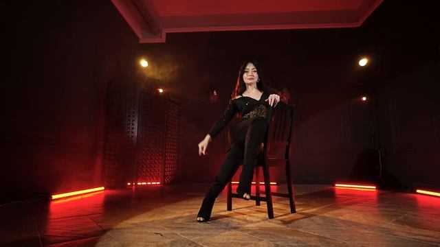 Two feet - I Feel Like I'm Drowning. Chair dance by Katerina Strogaya