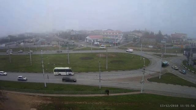 Пересечение Городского шоссе с улицей Хрусталева.17 де