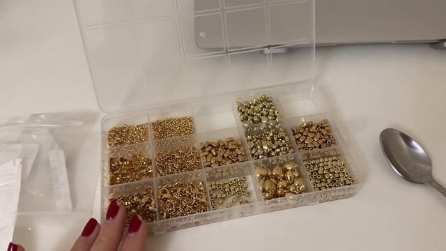 Создаю бренд украшений с нуля  неудачная закупка фурнитуры, выход на ozon, первые продажи