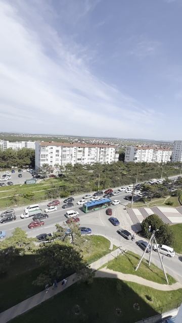 Двухкомнатная квартира 85,6 м² с восхитительными видами на море и горы. Обзоры квартир в Крыму.