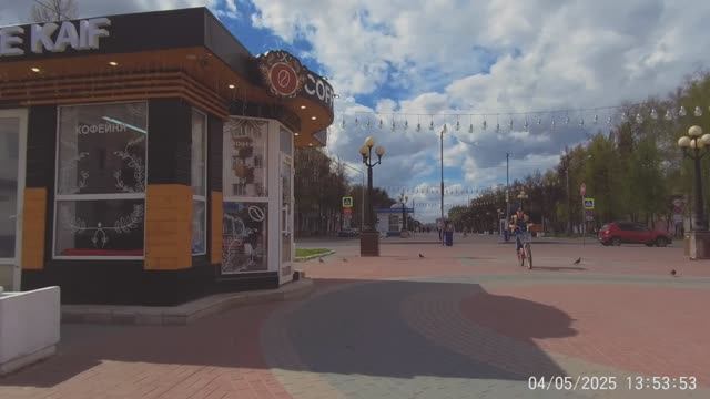 Бульвар Победы в Йошкар-Ола май 2025