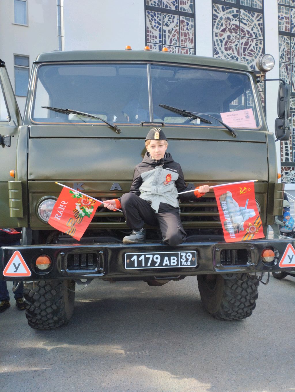 заходи тут много интересного