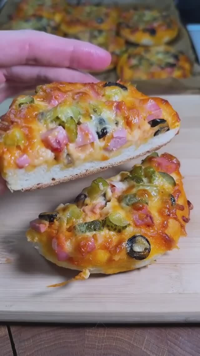 🍕🏫 Вкус nostalgia: школьная ПИЦЦА, превосходящая даже самые лучшие РЕСТОРАНЫ и кафе