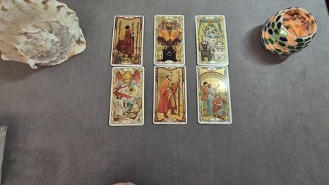 Близнецы Таро прогноз на неделю с 31.03 по 06.04.2025 года.