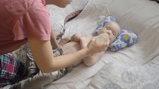 Наш массаж, лфк, занятия на фитболе/ Что больше всего любит наш пирожок?