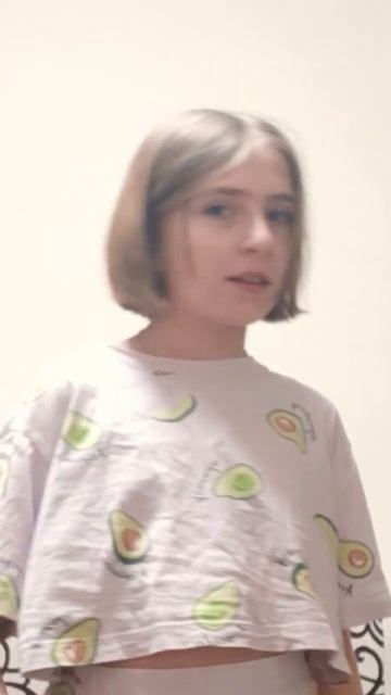 купаюсь ЗИМОЙ на улице!? #холодно #shortsvideo #бассейн #горы
