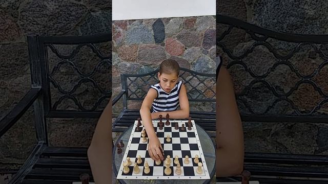 Будапештский гамбит. Победа за чёрных.
