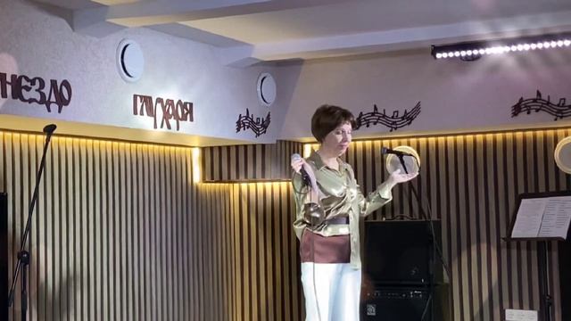 Почему - эта песня такая заводная