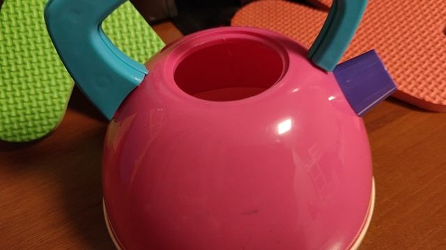играем в детский чайник