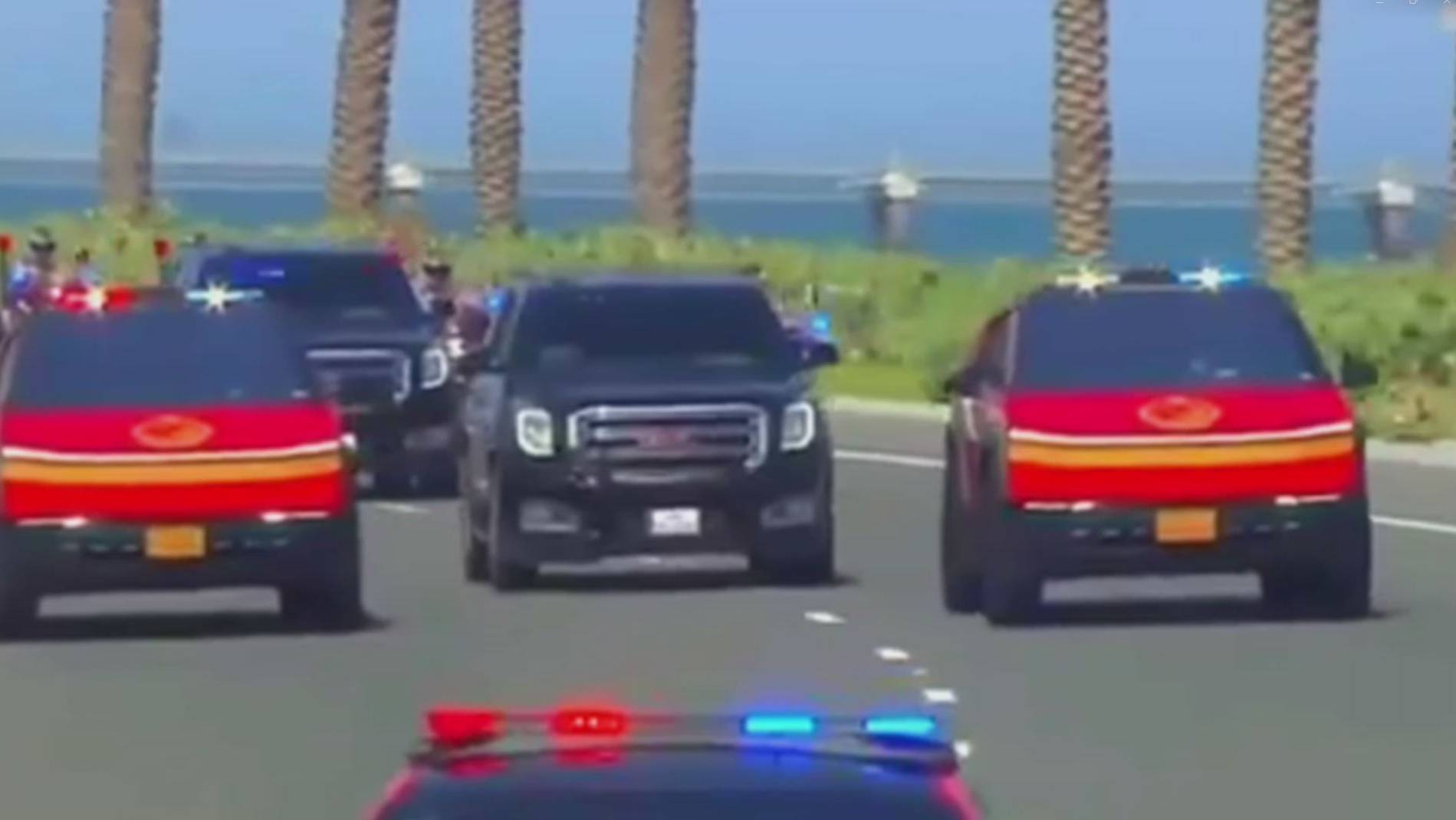شاهد.. سيارات ماسك الخارقة "تسلا Cybertruck" في استقبال ترامب بالدوحة
