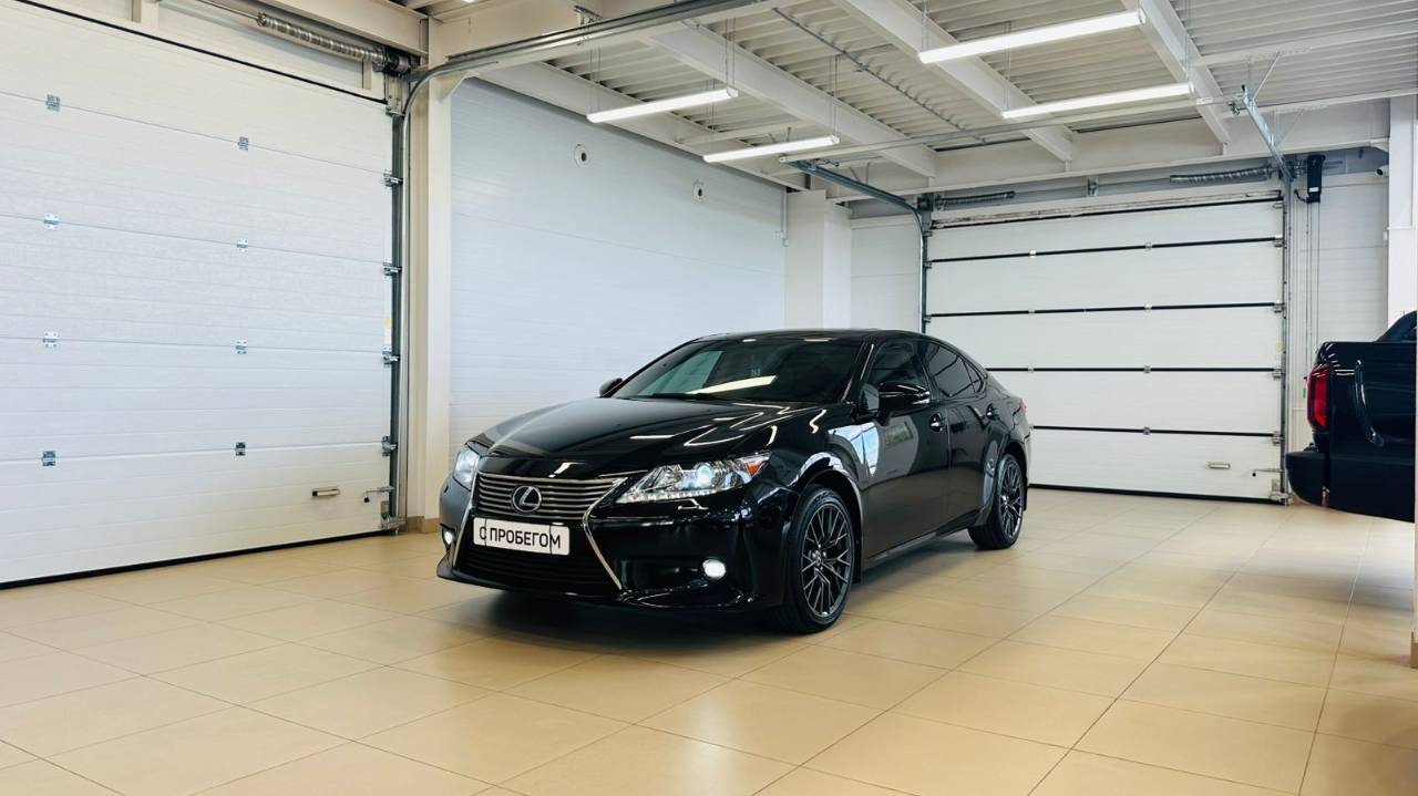 Lexus ES250, 2013 год
