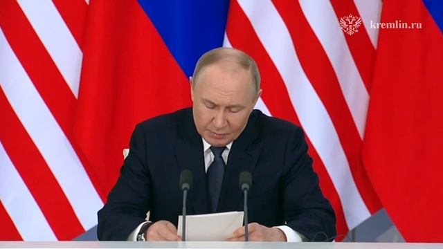 Владимир Путин выступил с заявлением по итогам российско-малайзийских переговоров