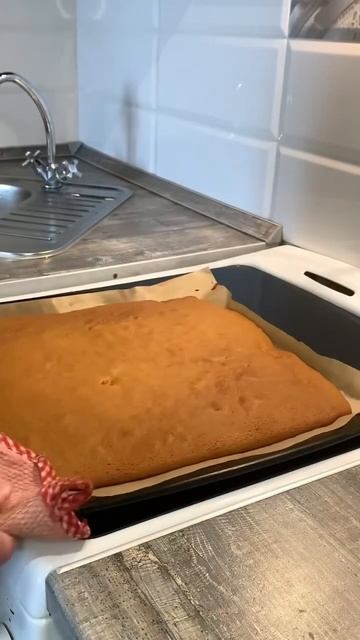 А ты бы попробовал? Медовый рулет🍯🍯 #десерт #рулет #рецепты