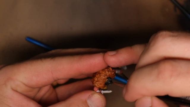 Making a Miniature Kraven the Hunter