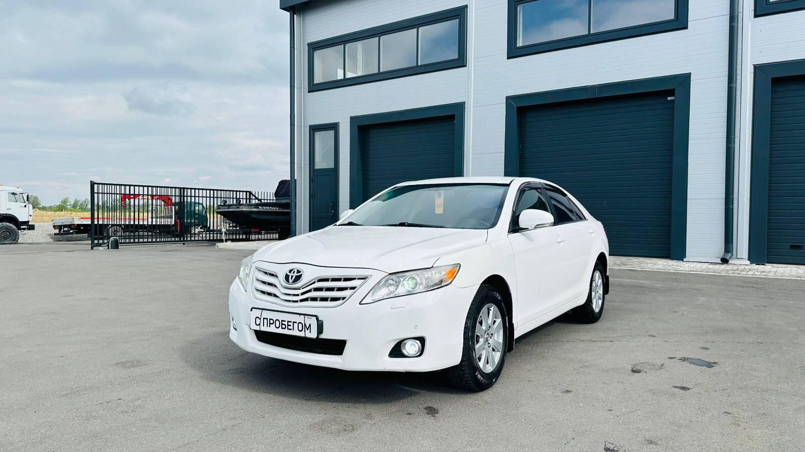 Toyota Camry, 2011 год