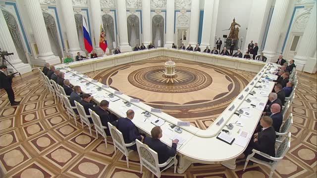 Владимир Путин на заседании попечительских советов Большого и Мариинского театров, 13 мая 2025