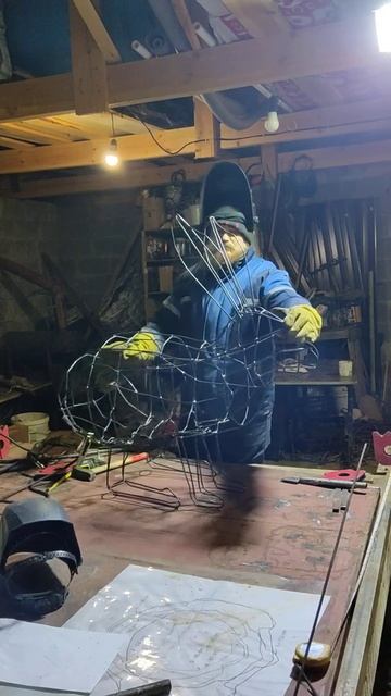Кролик из проволоки. Под заказ