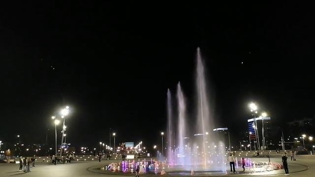 Пермский светомузыкальный фонтан на Эспланаде