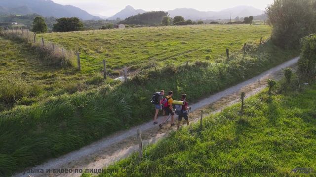 Он заставит тебя улыбаться без причины - проверь! - Countryscape -- Ketsa -- Unified Division