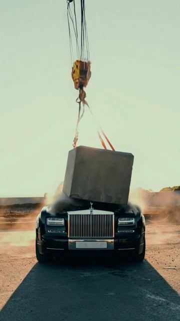 БЕТОННЫЙ БЛОК на Rolls-Royce! 😱 Что ПРОИЗОШЛО?
